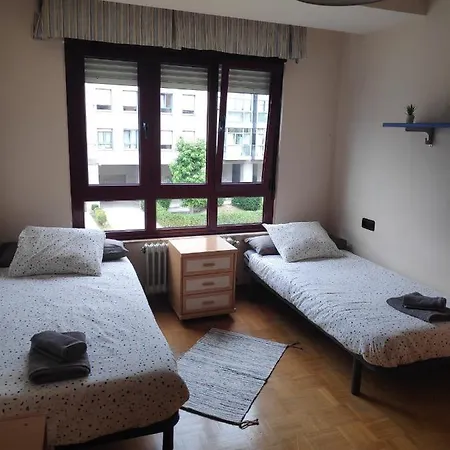 Amplio Con Todas Comodidades En Apartamento